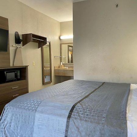 Fairview Inn & Suites Mobile Buitenkant foto