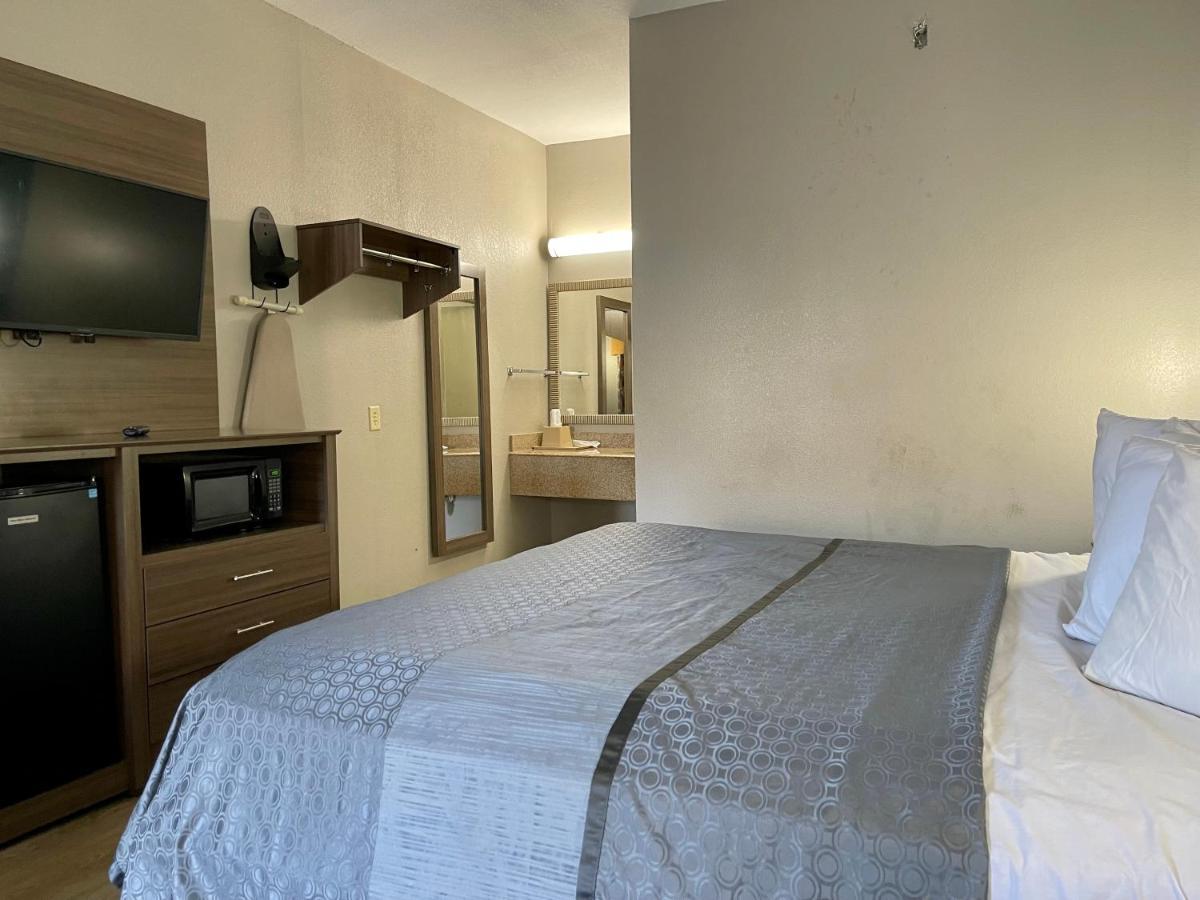 Fairview Inn & Suites Mobile Buitenkant foto