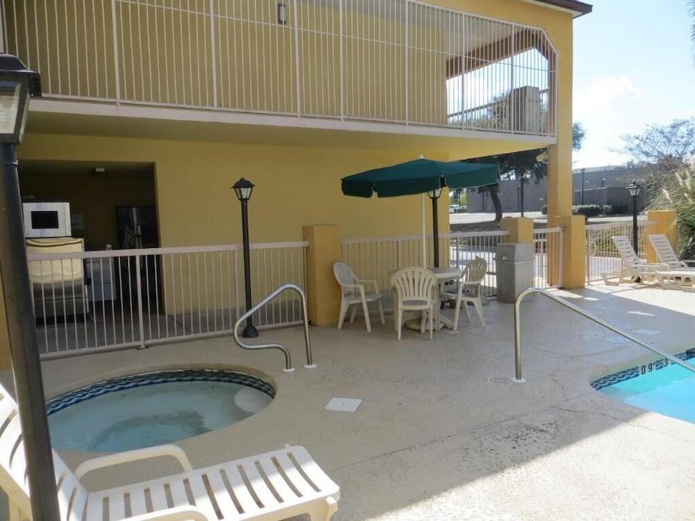 Fairview Inn & Suites Mobile Buitenkant foto