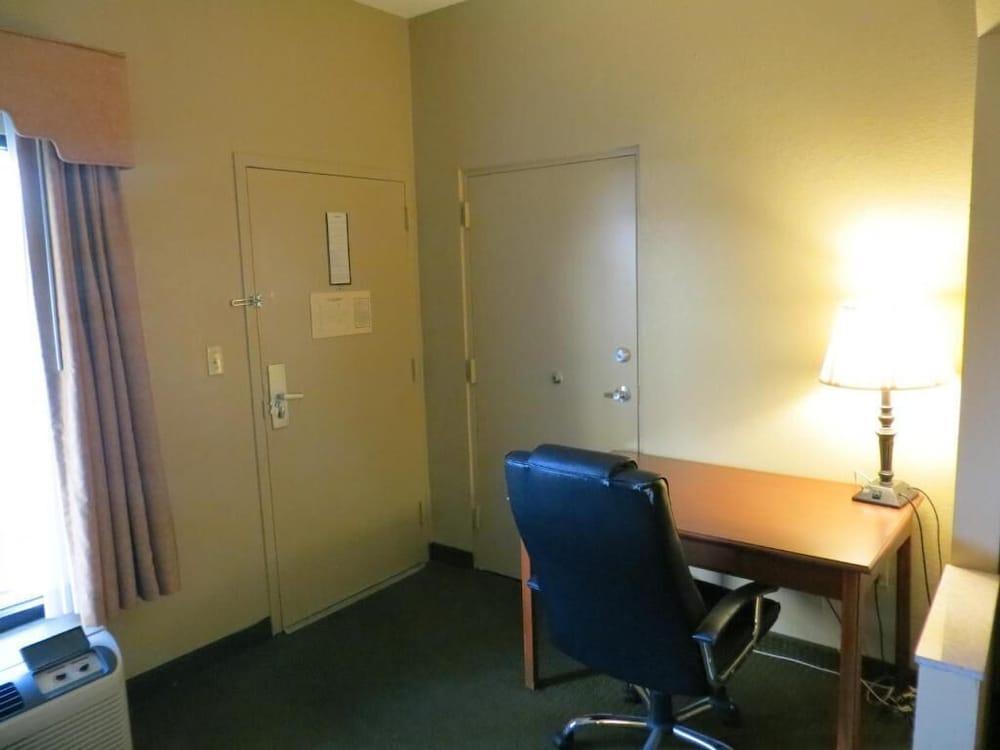 Fairview Inn & Suites Mobile Buitenkant foto