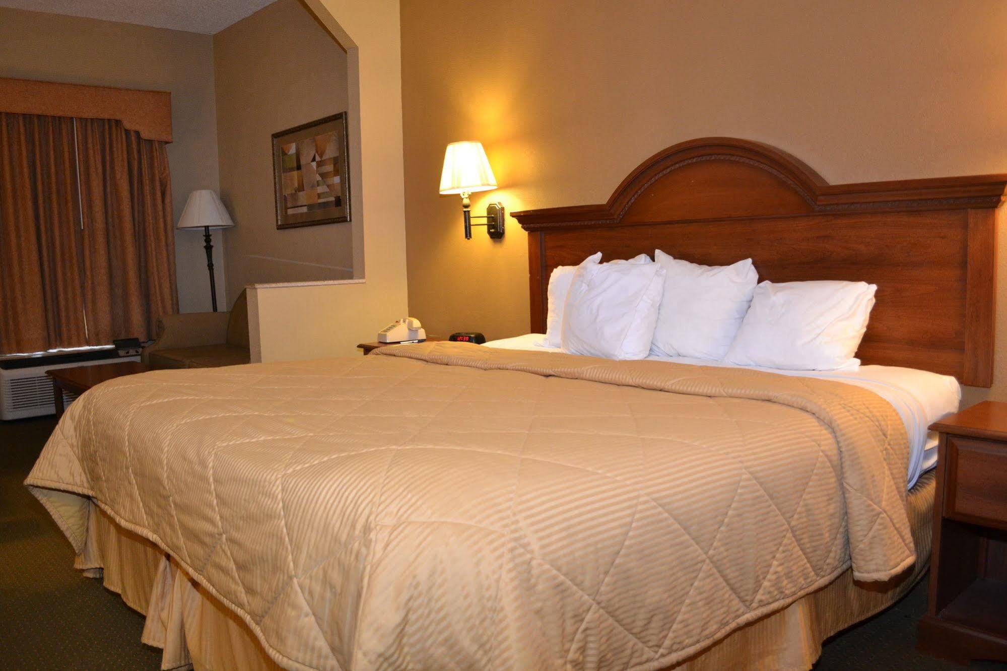 Fairview Inn & Suites Mobile Buitenkant foto