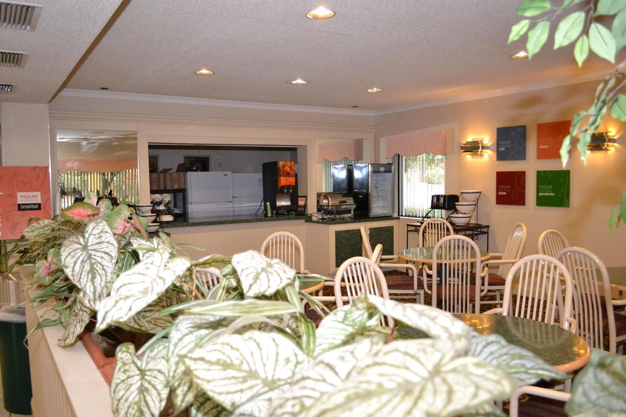 Fairview Inn & Suites Mobile Buitenkant foto