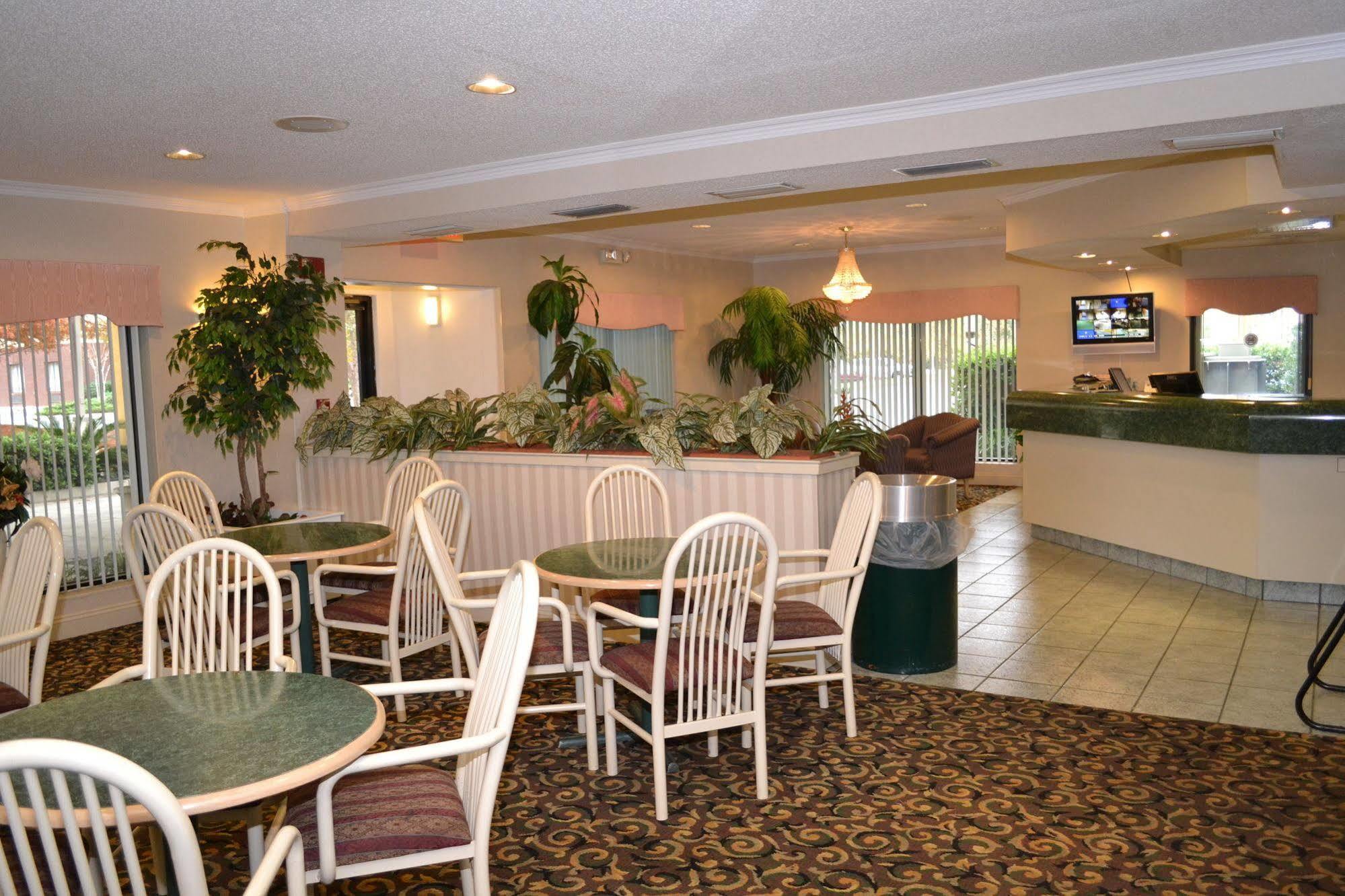 Fairview Inn & Suites Mobile Buitenkant foto